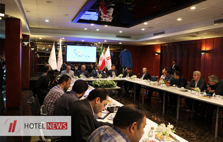 News conference and the ceremony of the poster unveiling of the first national conference of Iranian Hoteliers Association - Picture 4