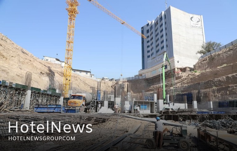 17 hotels, apartment hotels under construction in Qom - Picture 1